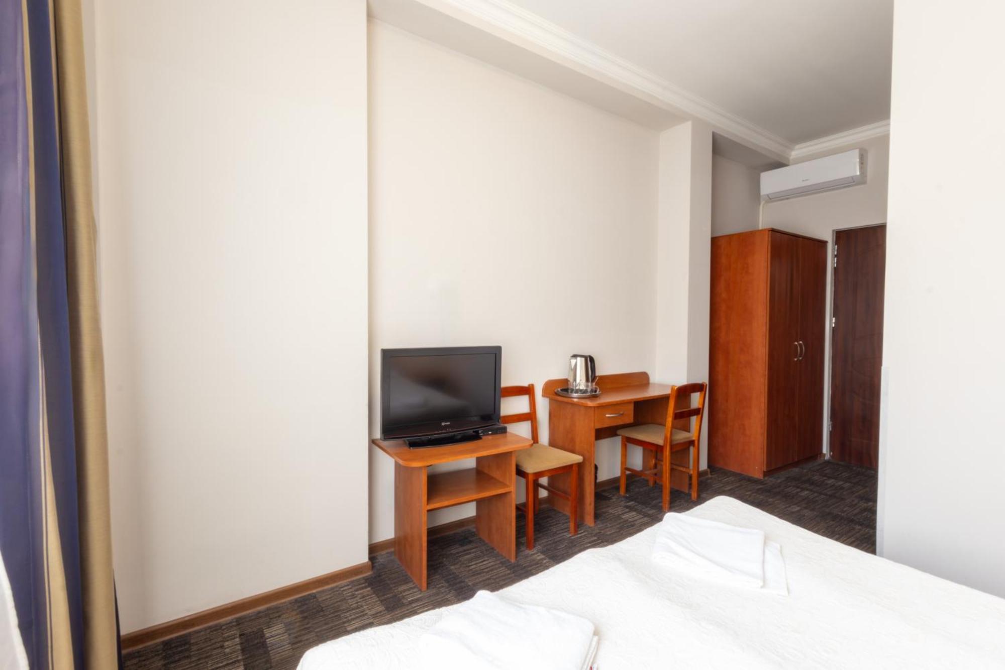 Noclegi Stadion Bed & Breakfast Warschau Buitenkant foto