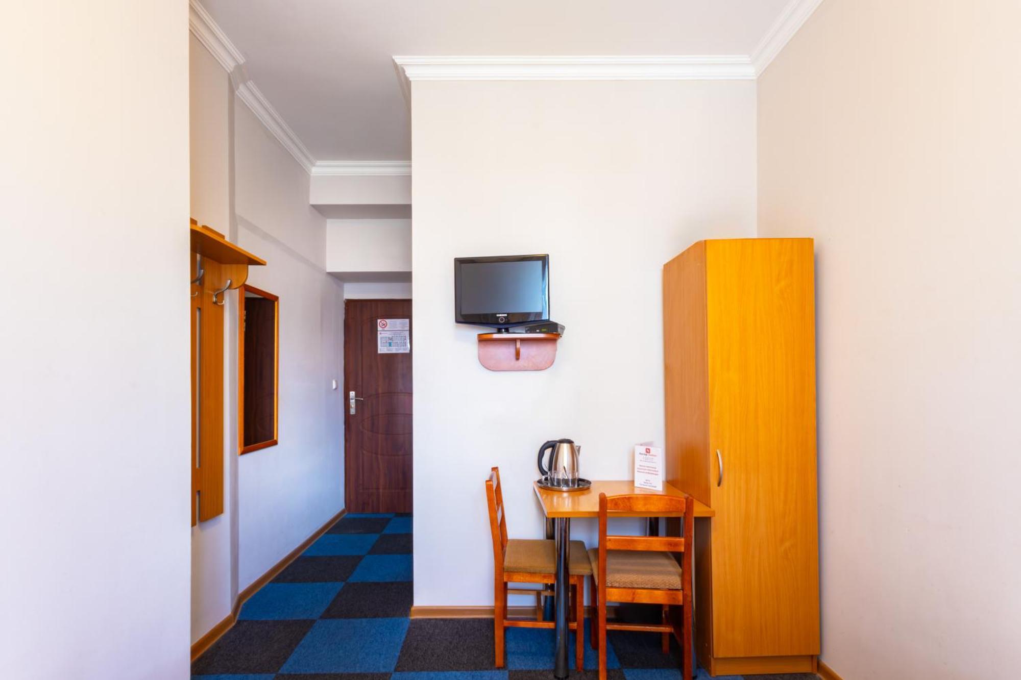 Noclegi Stadion Bed & Breakfast Warschau Buitenkant foto