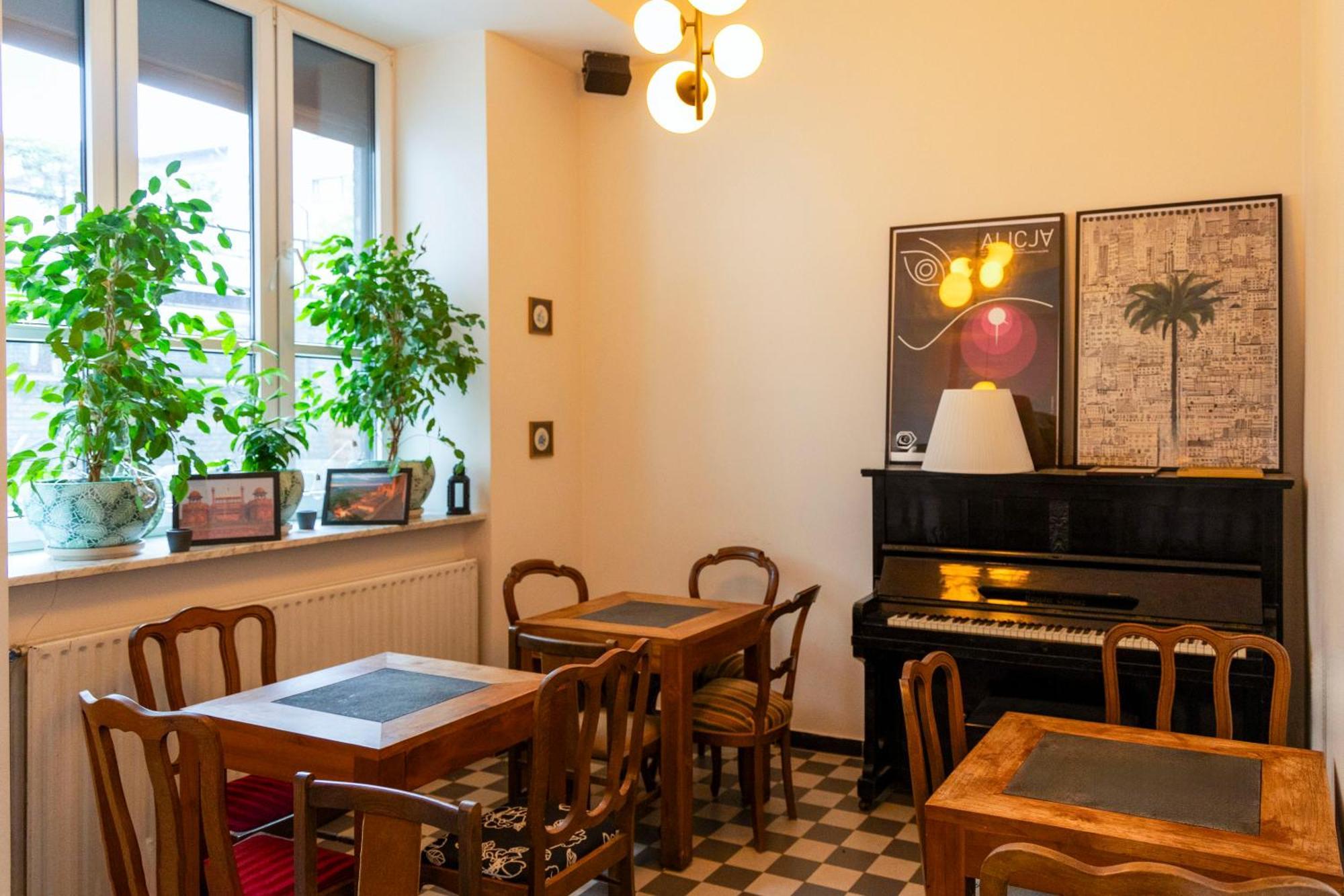 Noclegi Stadion Bed & Breakfast Warschau Buitenkant foto