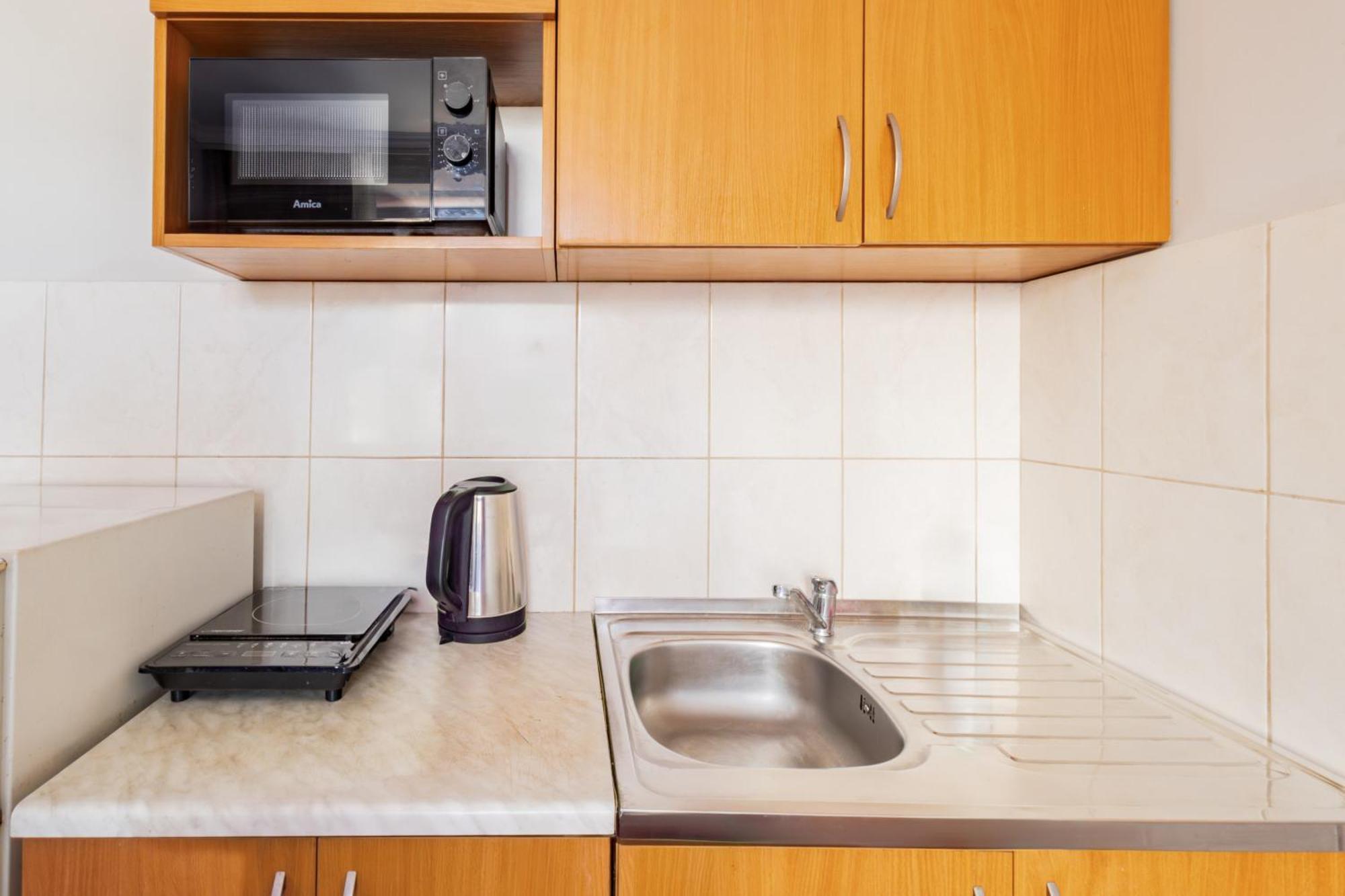 Noclegi Stadion Bed & Breakfast Warschau Buitenkant foto
