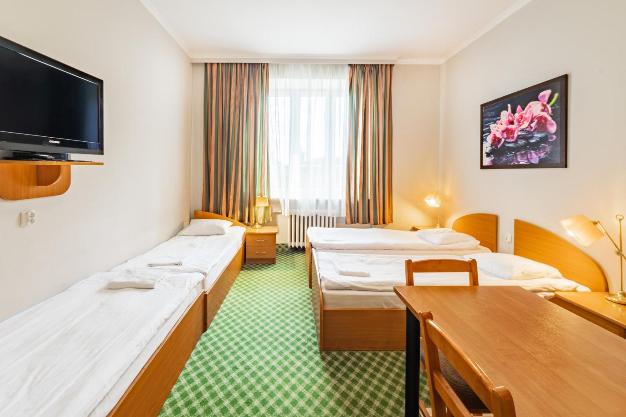 Noclegi Stadion Bed & Breakfast Warschau Buitenkant foto